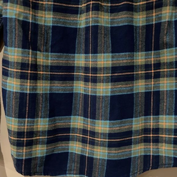 Tommy Bahama plaid boy’s long sleeve shirt size L(10-12) - Picture 5 of 5